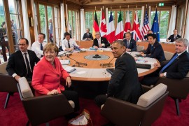 在G7峰会第三次工作会议上，默克尔、奥朗德、卡梅伦、伦齐、容克、图斯克、哈珀和奥巴马讨论了能源和气候问题必威体育在线注册