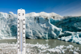 温度计的空气温度由罗素康克鲁斯瓦格格陵兰岛附近的冰川