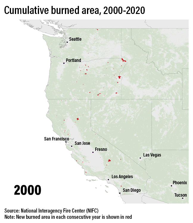 从2000年到2020年，美国西部的累计燃烧面积。图片来源:全球森林观察。
