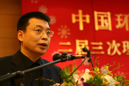 潘岳,中国最著名的高级环境保护官员,是解振华副主任谢时国家环境保护总局。图片由刘Jianqiang。