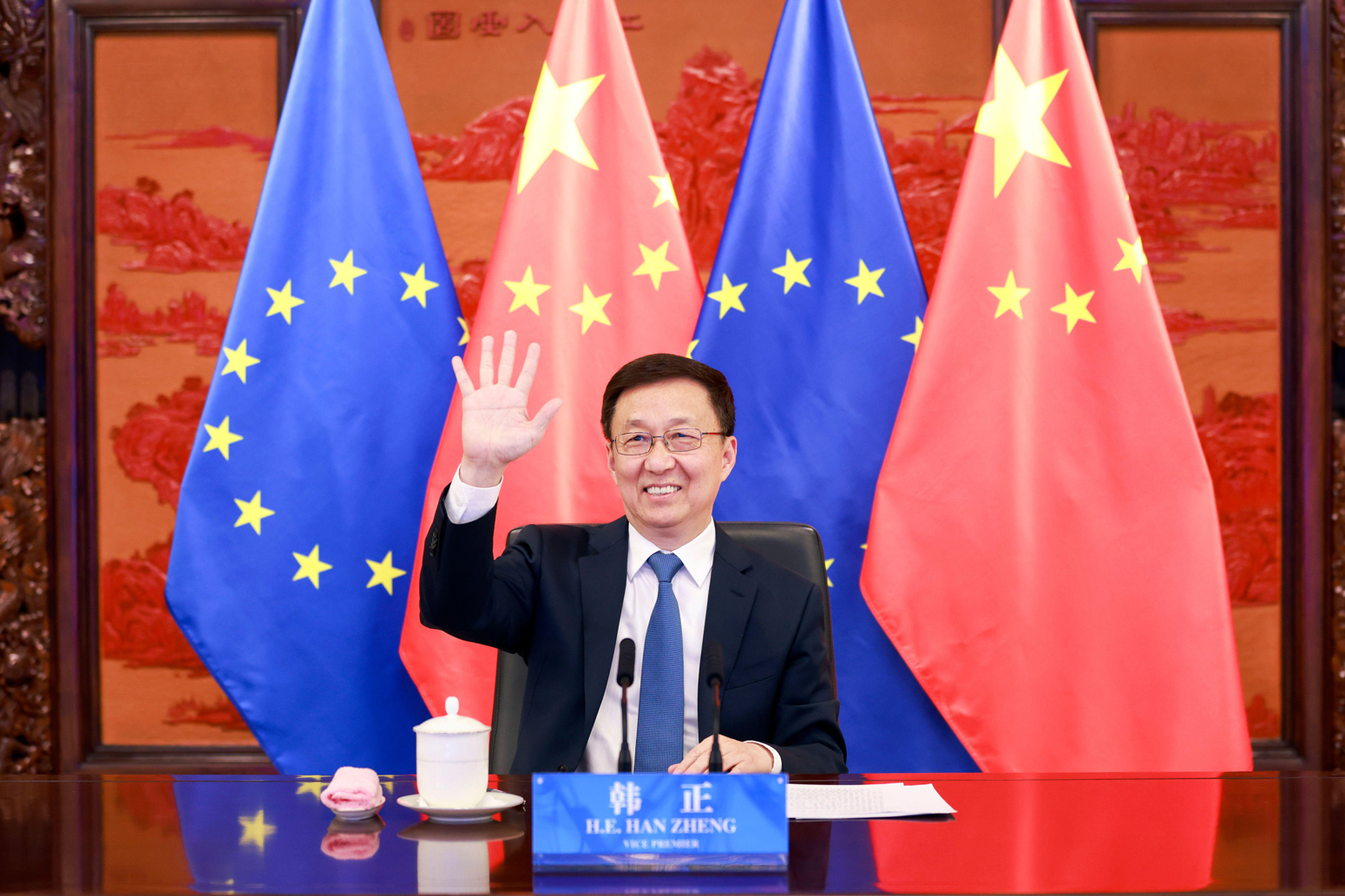 Chinese-Vice-Premier-Han-Zheng-holds-the-first-high-level-environment-and-climate-dialogue-between-China-and-the-EU